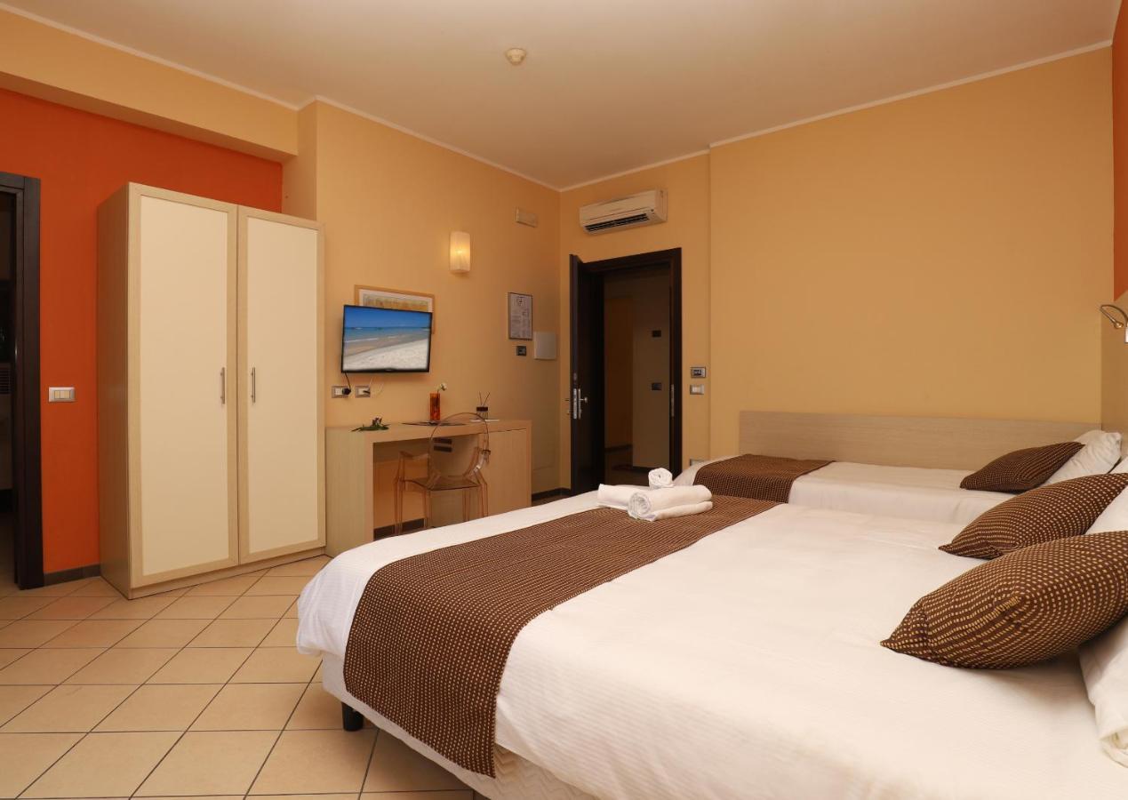 Janus Hotel Castelsardo Exterior foto