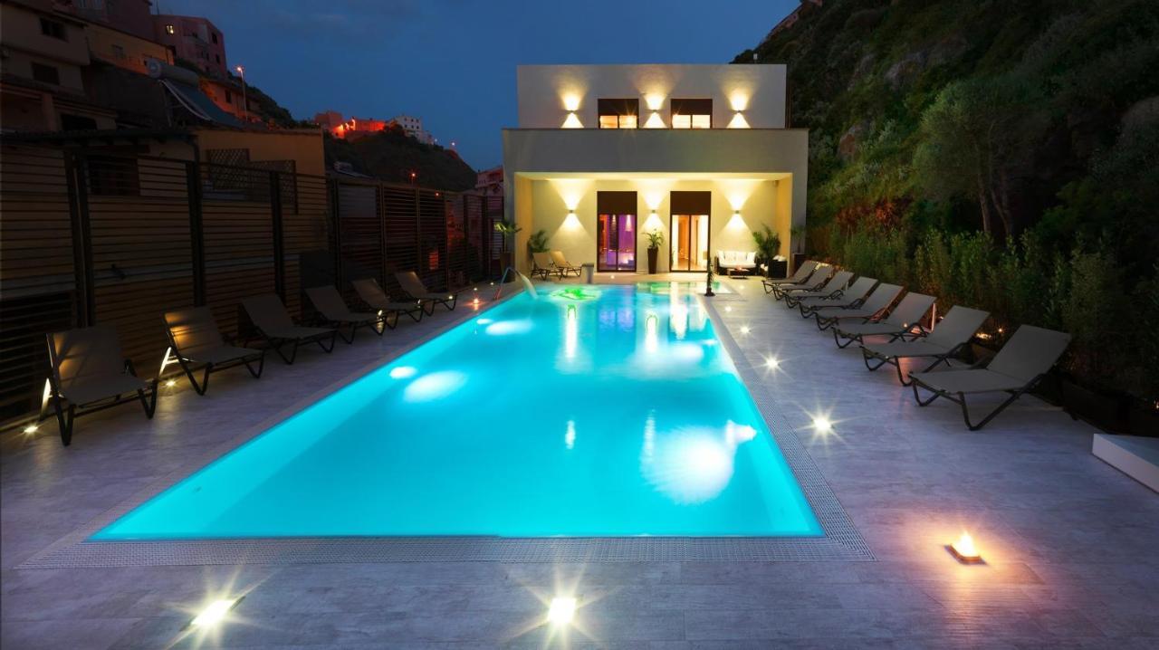 Janus Hotel Castelsardo Exterior foto